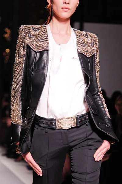 Look 66
